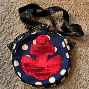 Round Anchor Betsey Johnson crossbody
